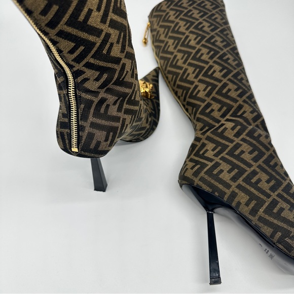 Fendi Brown Monogram Over-the-Knee Pointed Boots with Gold Medusa Medallion - Picture 5 of 7